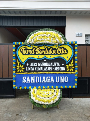 Papan Bunga Duka di Gunung Puyuh